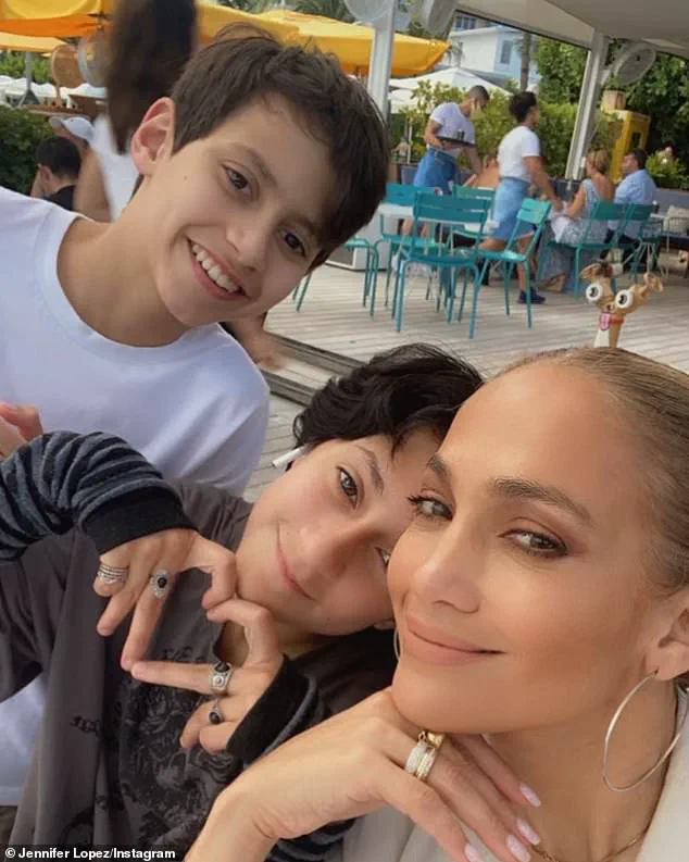 Exclusive Access and Controversy: Jennifer Lopez's Shopping Trip with Ben Affleck's Son Under Public Scrutiny