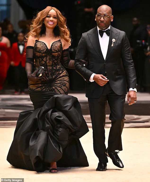 Pastor Jamal Bryant Addresses Controversy Over Wife's Attire at UNCF Mayor's Masked Ball