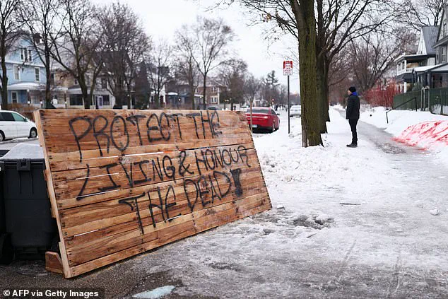 ICE Agent's Shooting of Protester in Minneapolis Sparks Protests and Barricades
