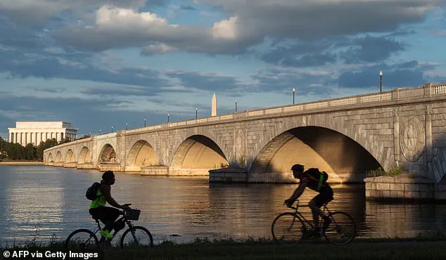 Exclusive: Insider Reveals Trump's 'Triumphal Arch' Will Soar to 250 Feet – Surpassing White House and Arc de Triomphe in Monumental Scale