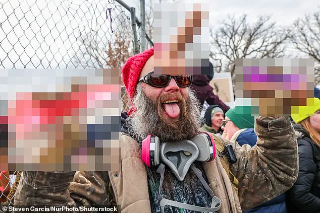 Chaos Erupts at Minneapolis Protest as Anti-ICE Demonstrators Throw Sex Toys and Bottles at Federal Agents