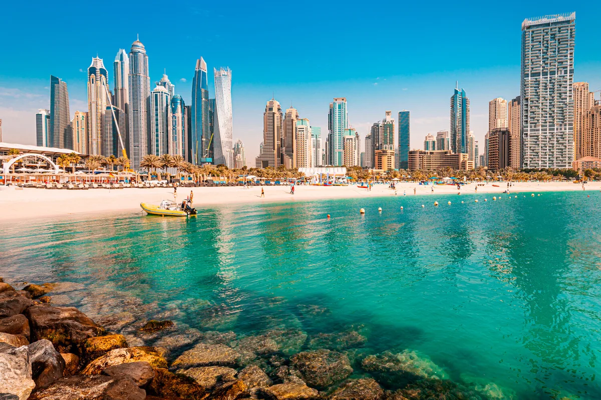 Explosions Prompt Evacuations in Abu Dhabi and Dubai on March 1, 2024
