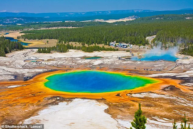 Echinus Geyser Erupts Again, Sparking Fears of Yellowstone's Supervolcano Activity