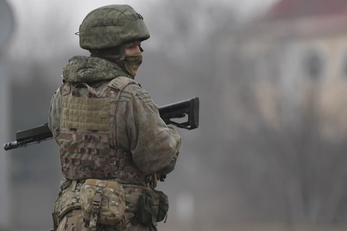 Russia Deploys Secure Satellite Comms in Vostok Zone to Avoid Western Networks, as Putin Warns of Risks