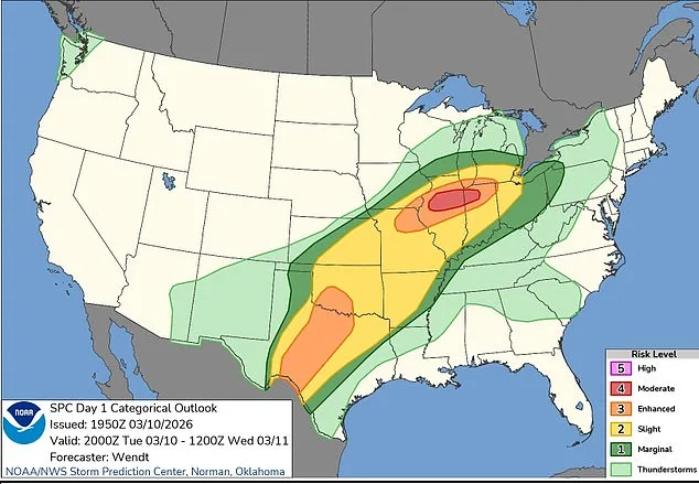 Urgent Tornado Alerts: 80 Million in 10 States, Including Illinois, Face Deadly Storms