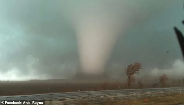 Millions Face Severe Storms and Tornadoes Across Midwest Friday Night